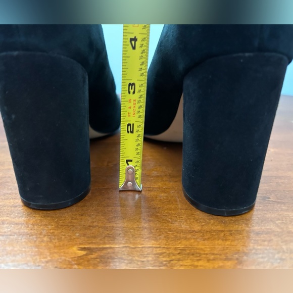 Marc Fisher black suede leather ankle strap pump. size 10M - Picture 7 of 14